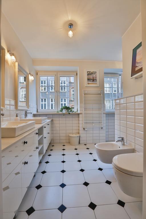 Apartament Bursztynowy Mariacka Old Town 그단스크 객실 사진